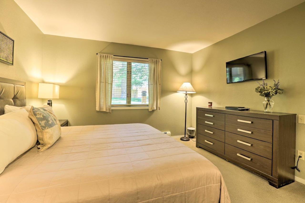 Corner-Unit Condo With Grill Walk To Lake Tahoe! Incline Village Exterior foto