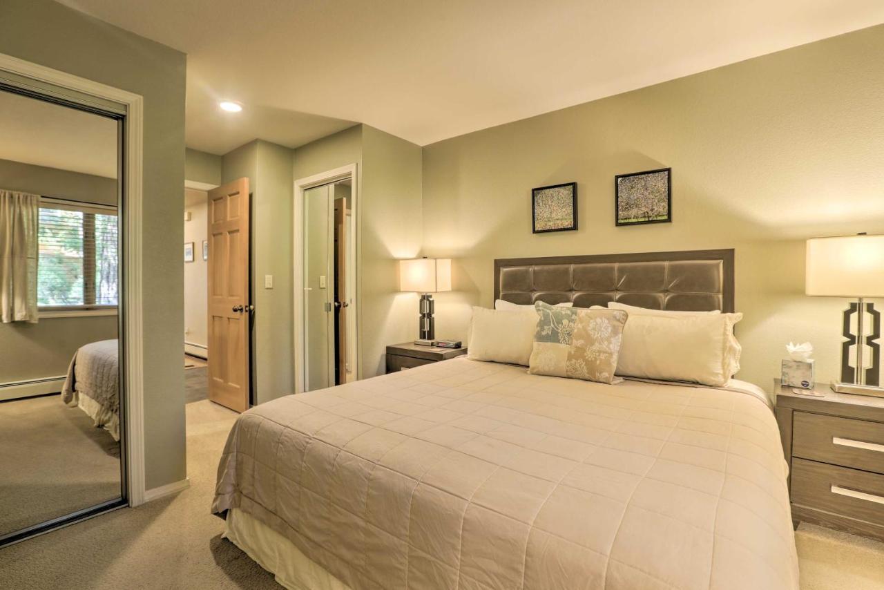 Corner-Unit Condo With Grill Walk To Lake Tahoe! Incline Village Exterior foto